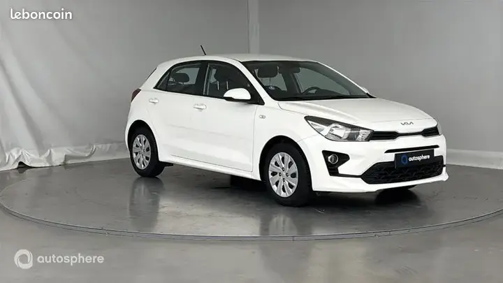 Kia Rio 2023 photo 3