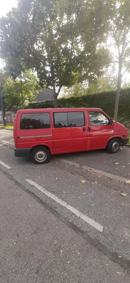 Volkswagen T4 2001 photo 2