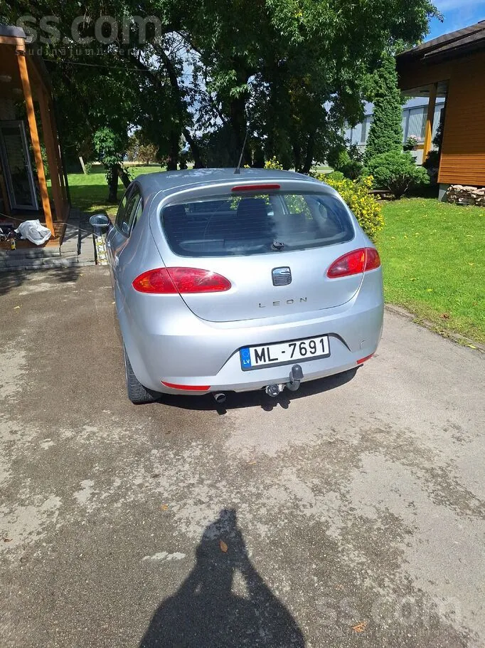 Seat Leon 2006 photo 3