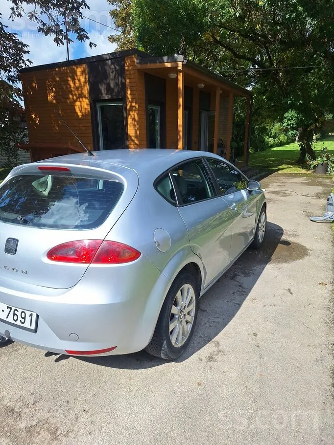 Seat Leon 2006 photo 4