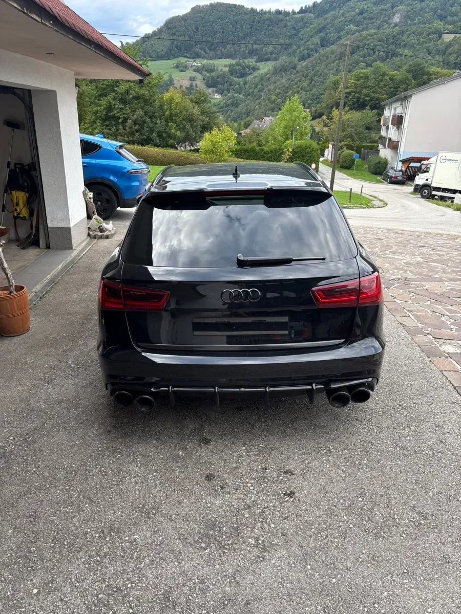Audi A6 2015 photo 2