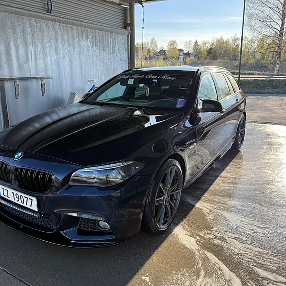 BMW 530Xd 2011 photo 2