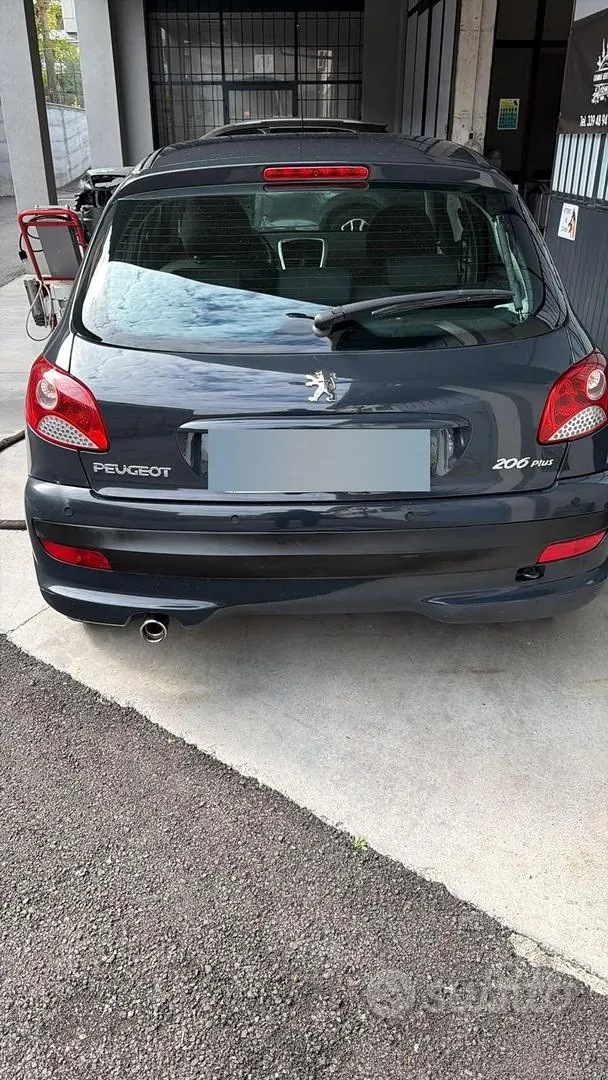 Peugeot 206