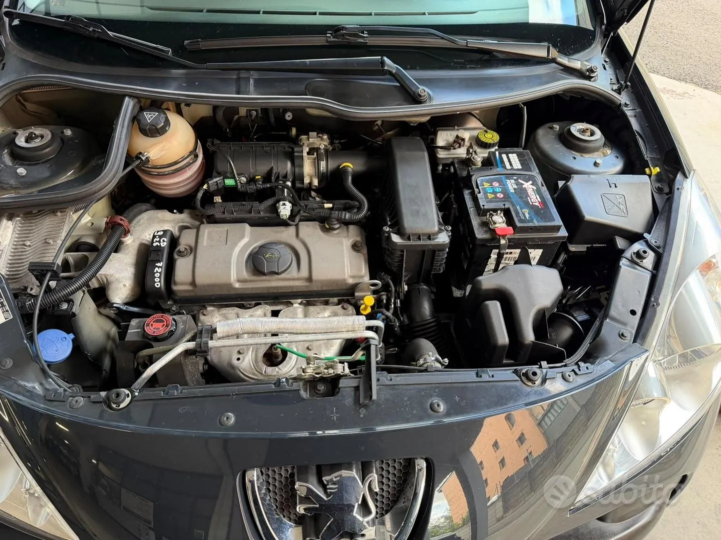 Peugeot 206 2011 photo 5