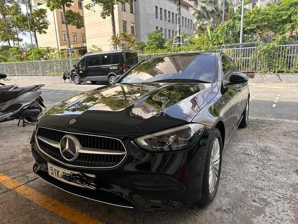 Mercedes-Benz C-Class 2022 photo 2