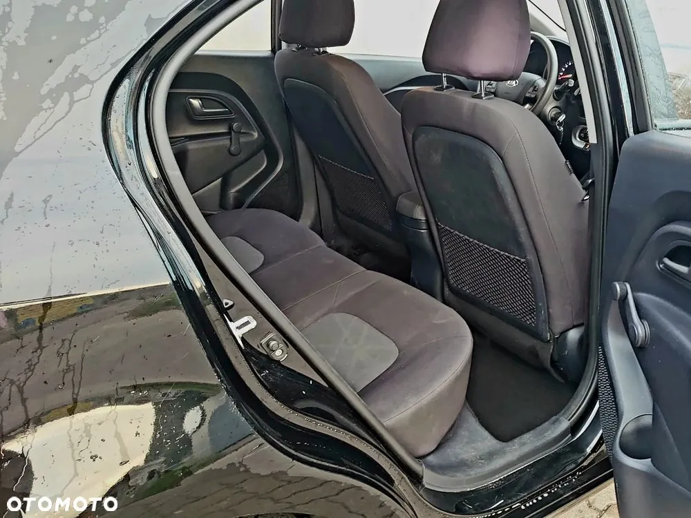 Kia Rio 2016 photo 4