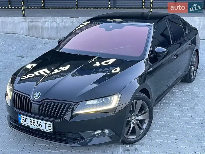 Skoda Superb 2018 photo 3