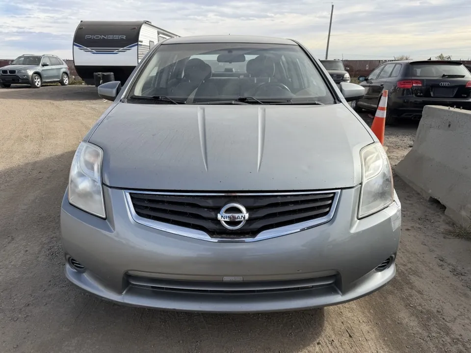 Nissan Sentra 2010 photo 2