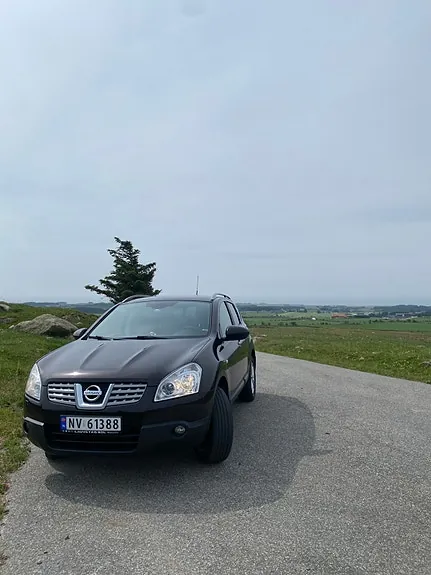 Nissan Qashqai 2010 photo 2