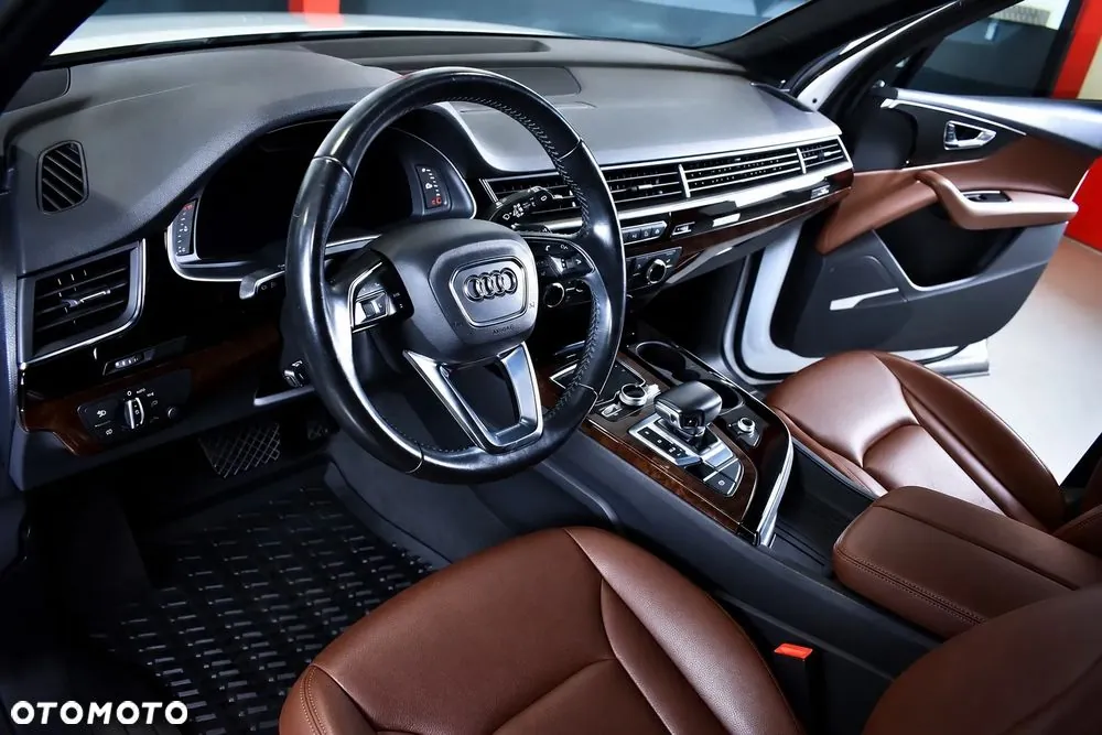 Audi Q7 2018 photo 5