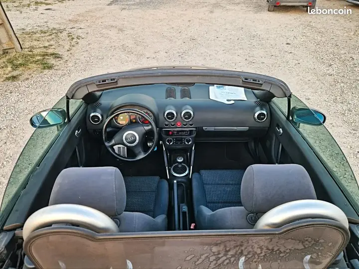 Audi Tt 2002 photo 2