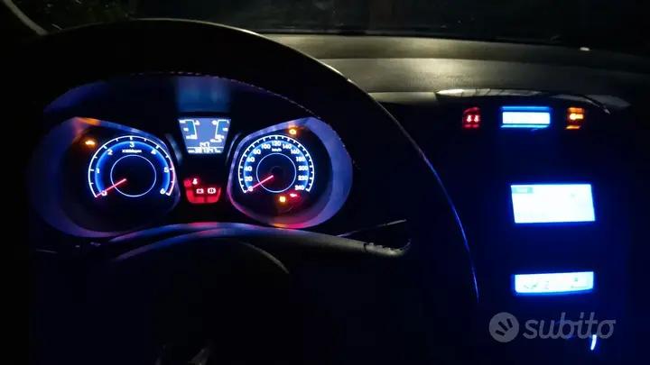 Hyundai Ix20 2015 photo 5
