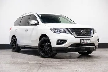 Nissan Pathfinder 2019 photo 2