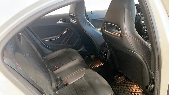 Mercedes-Benz A200 2018 photo 5