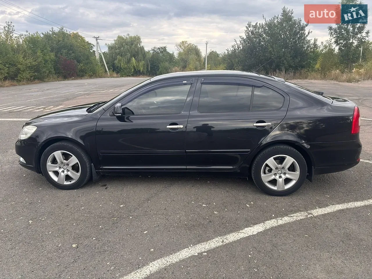 Skoda Octavia 2009 photo 4