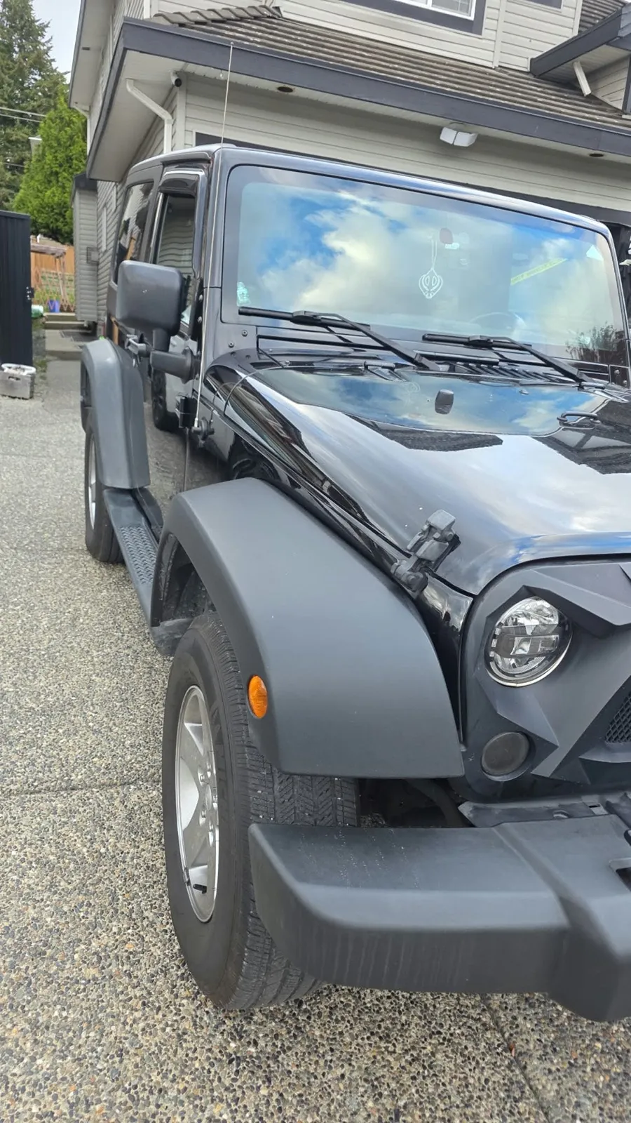 Jeep Wrangler 2011 photo 3