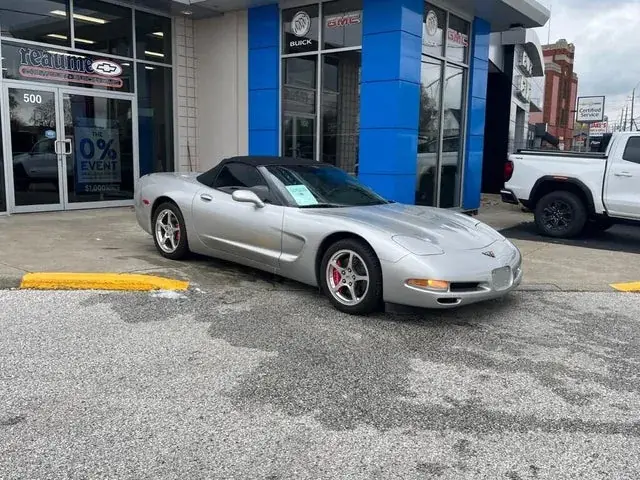 Chevrolet Corvette 2004 photo 4
