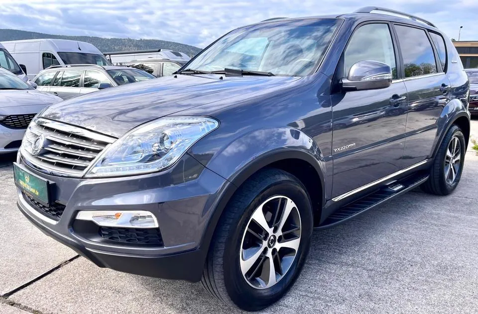 KG Mobility Rexton