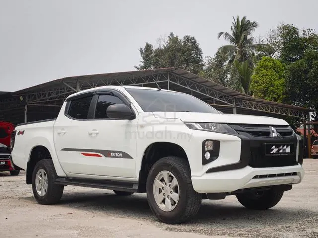 Mitsubishi Triton