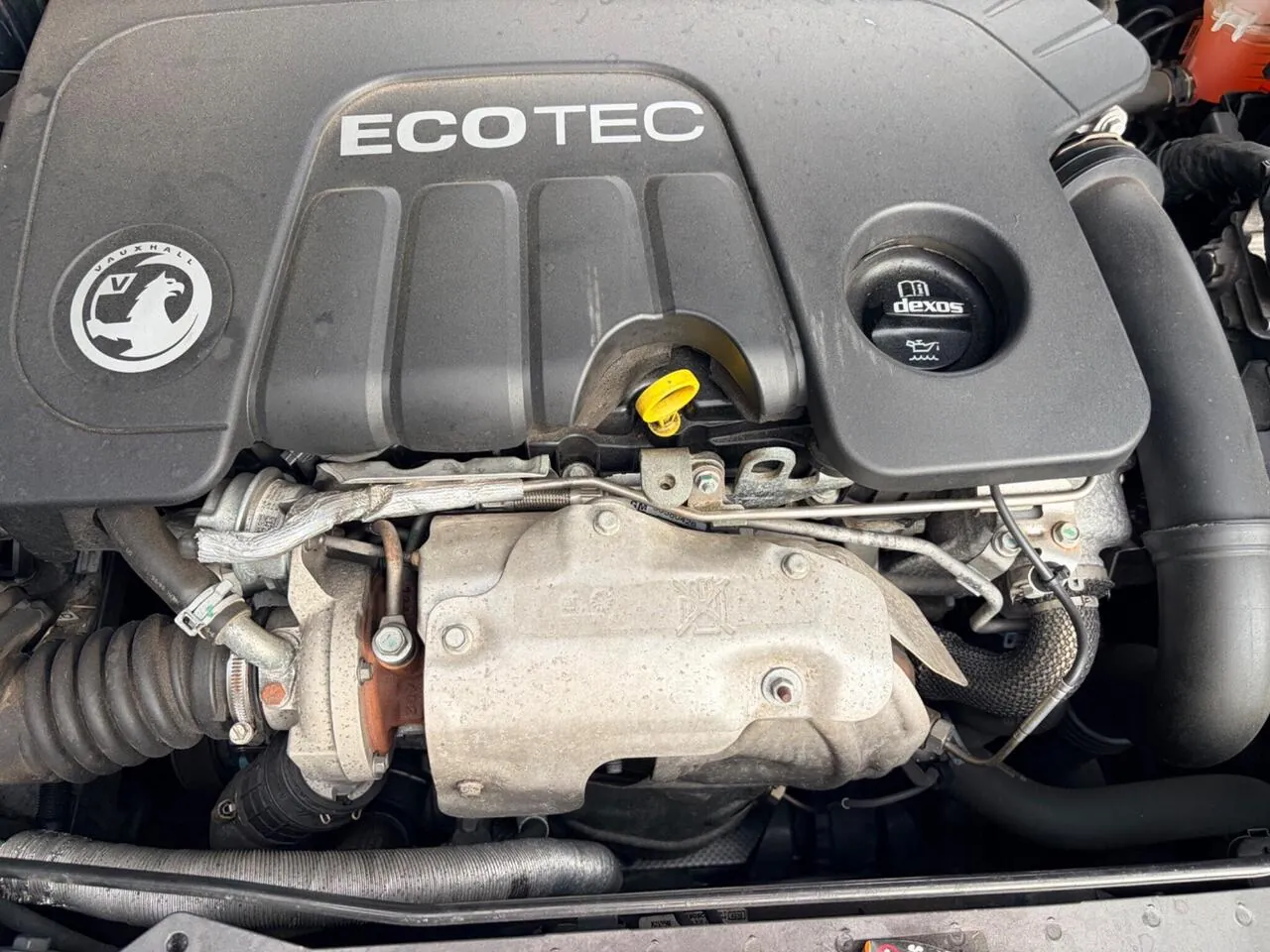 Vauxhall Astra 2014 photo 3
