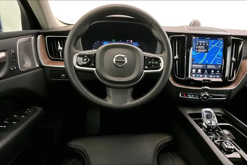Volvo Xc60 2024 photo 5