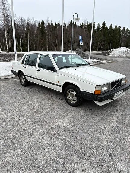 Volvo 740
