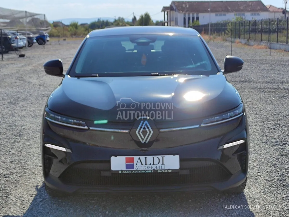 Renault Megane 2023 photo 2