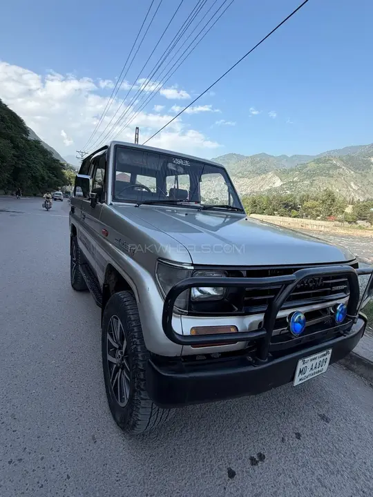 Toyota Land Cruiser
