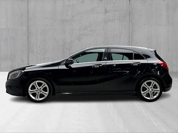 Mercedes-Benz A200 D 2015 photo 5