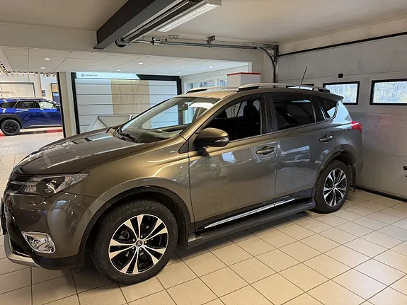 Toyota Rav4 2015 photo 3