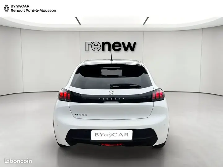 Peugeot 208 2026 photo 4