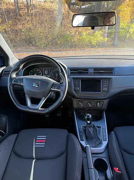 Seat Arona 2019 photo 5