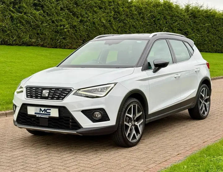 Seat Arona 2019 photo 2