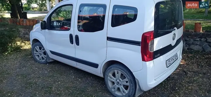 Fiat Qubo 2009 photo 2