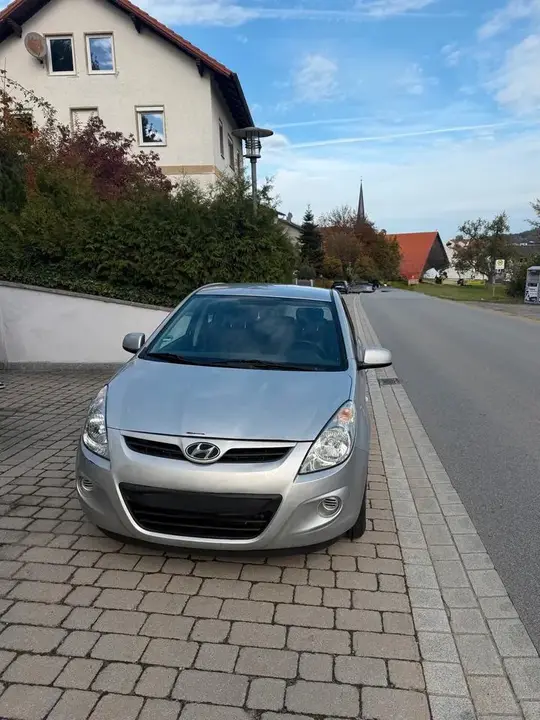 Hyundai I20