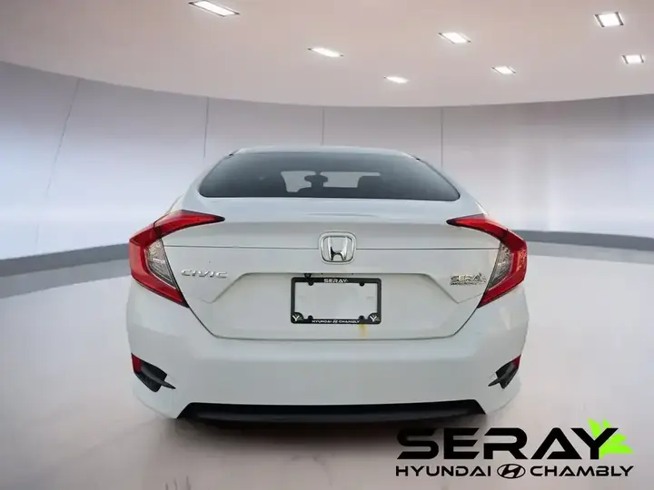 Honda Civic 2016 photo 4