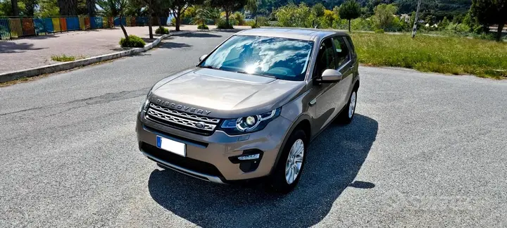 Land Rover Discovery Sport 2015 photo 5