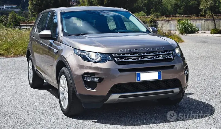 Land Rover Discovery Sport 2015 photo 4