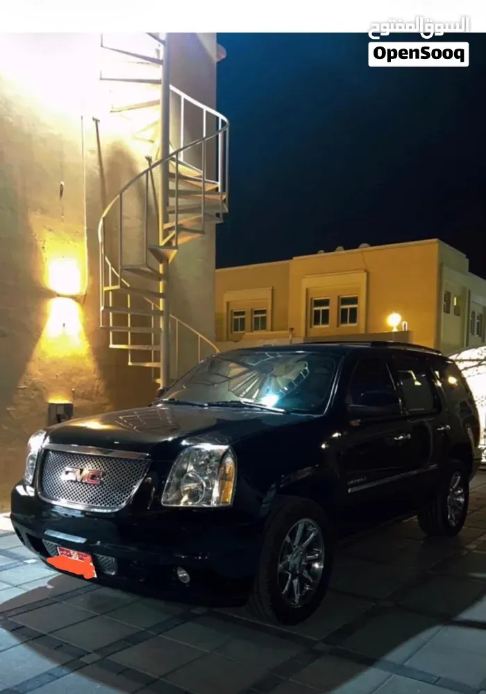 GMC Yukon Denali