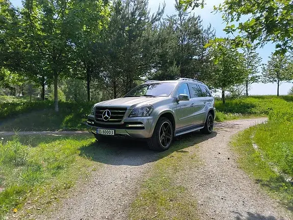 Mercedes-Benz Gl-Class 2011 photo 5