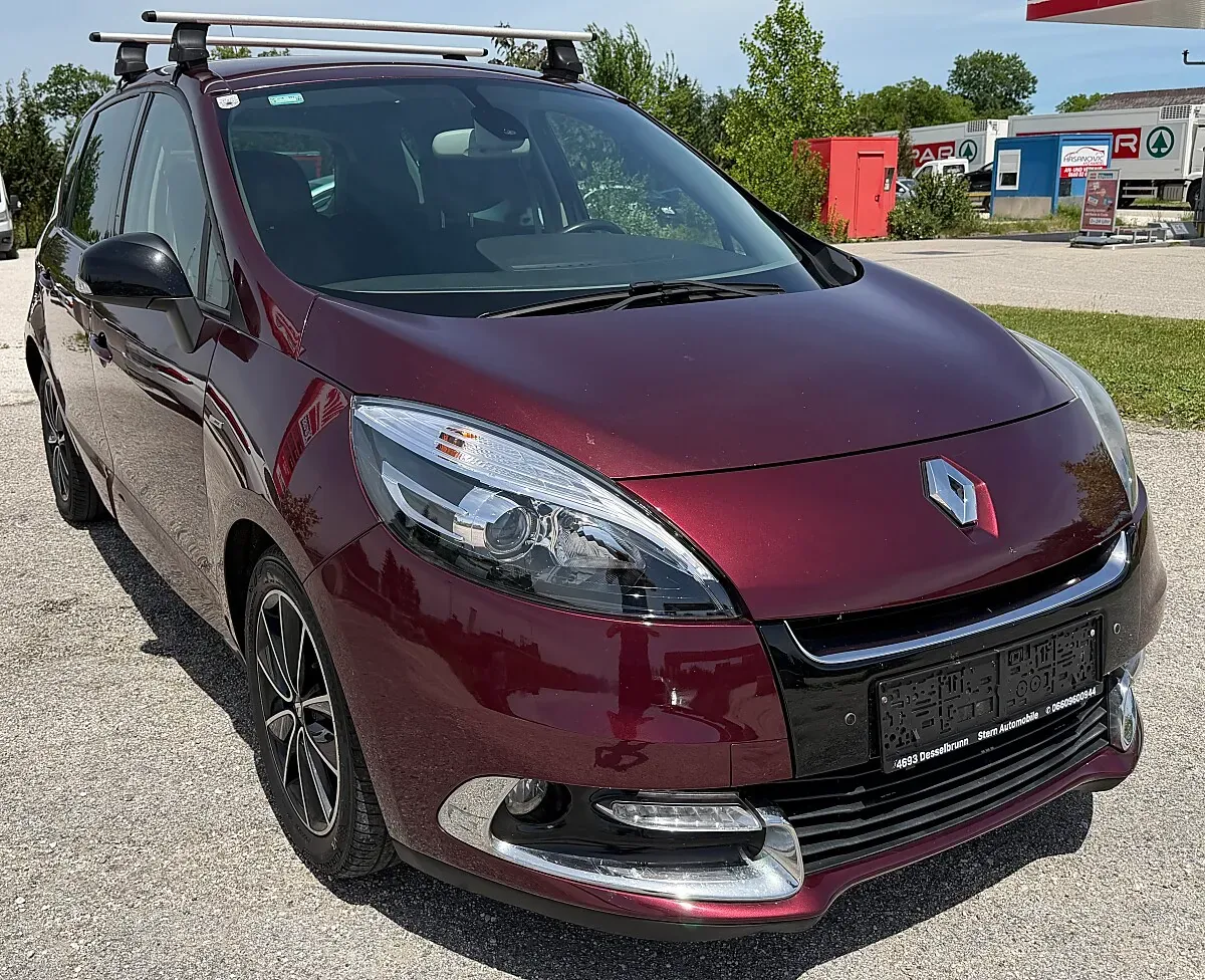 Renault Scenic 2013 photo 2