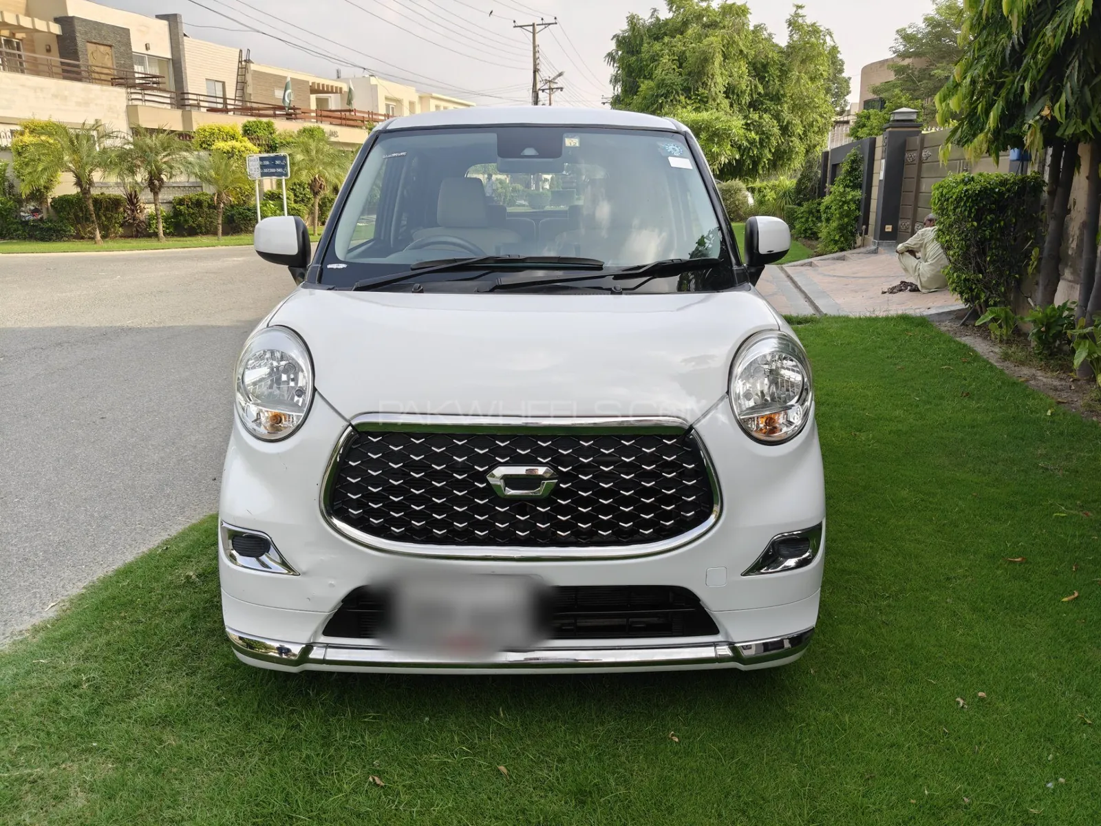 Daihatsu Cast