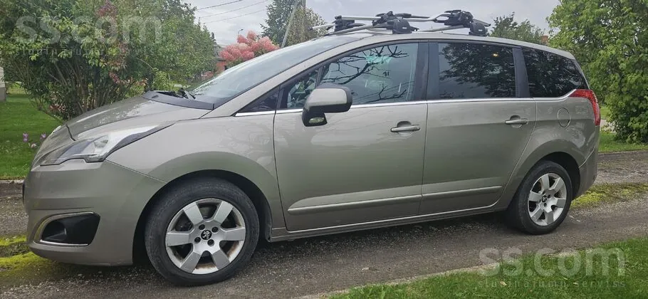 Peugeot 5008 2016 photo 3