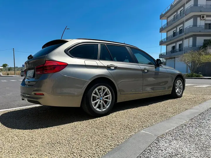 BMW 318D 2018 photo 2