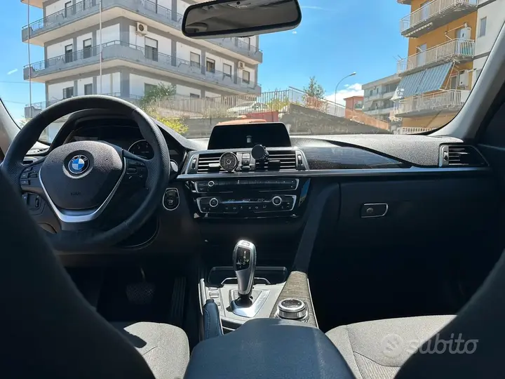 BMW 318D 2018 photo 5