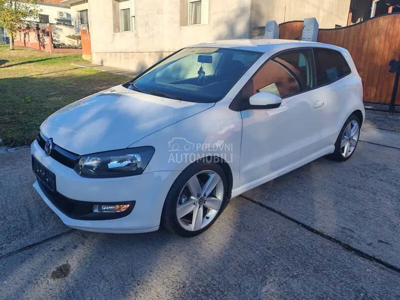 Volkswagen Polo 2011 photo 5