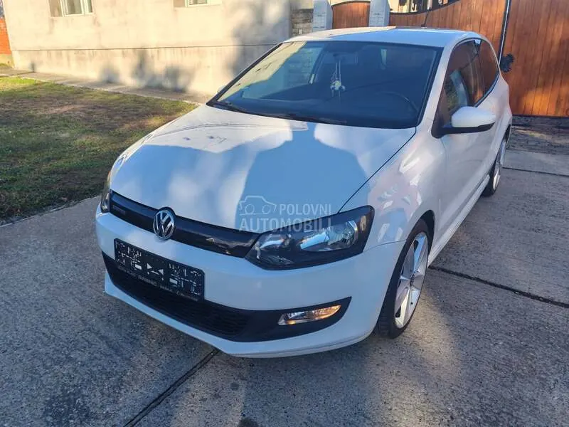 Volkswagen Polo 2011 photo 4