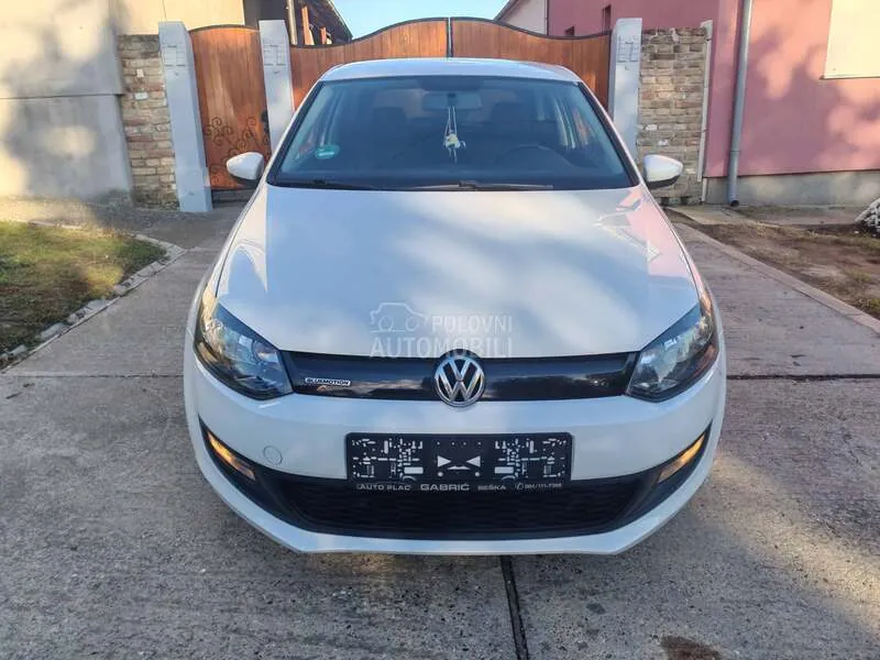 Volkswagen Polo 2011 photo 3