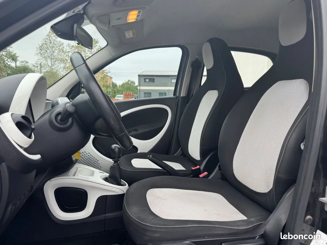 Smart Forfour 2015 photo 5
