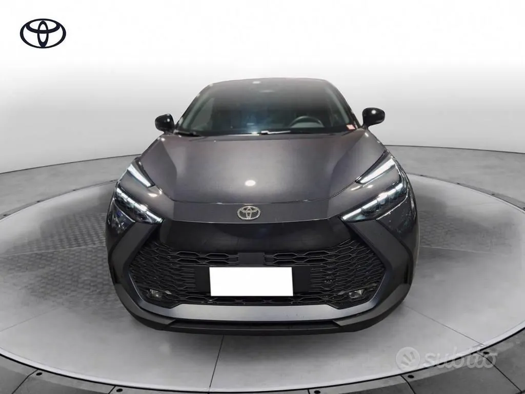 Toyota C-Hr 2024 photo 2